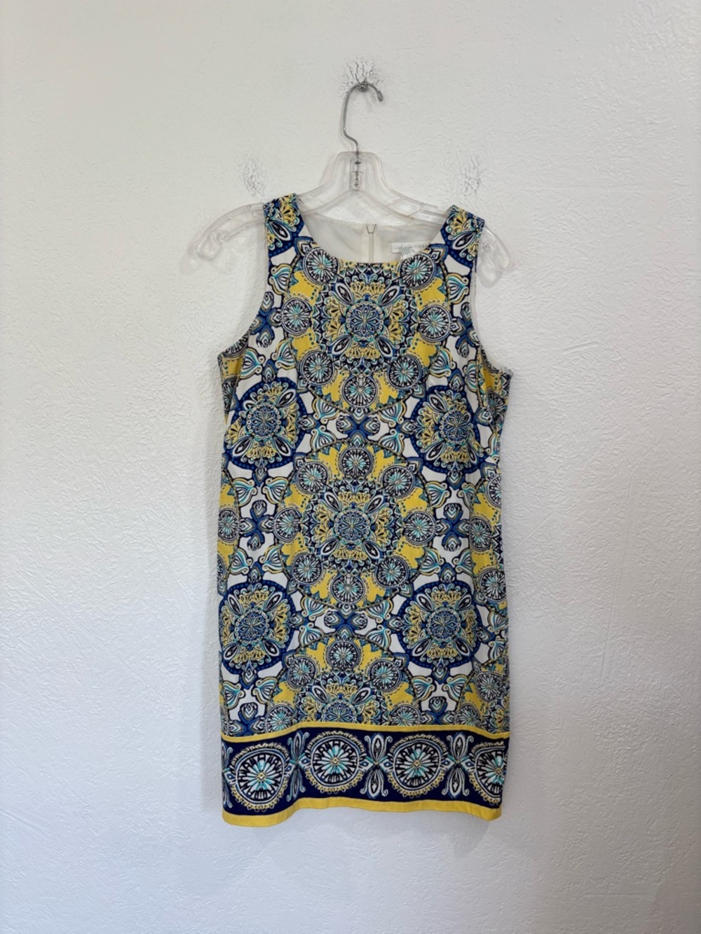 London Times Print Sleeveless Sheath Dress